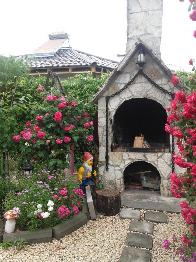Отель Casa Ellamy Доуэ-Май Экстерьер фото